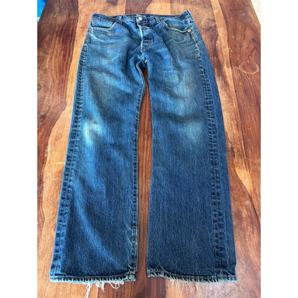 LEVI'S 501 original jeans mens 36x32 blue medium wash straight leg button fly